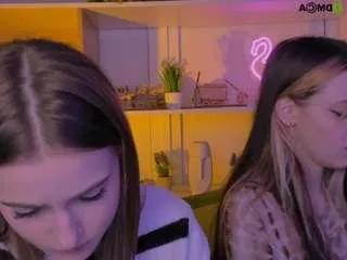 aria-moo from CamSoda is Freechat