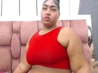 ariana-pearl from CamSoda is Freechat