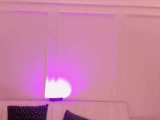 arianadumont from CamSoda