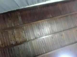 arianaspate from CamSoda