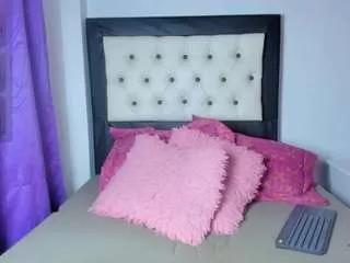 arianna-michaelson from CamSoda is Freechat