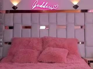 ariannaworld from CamSoda