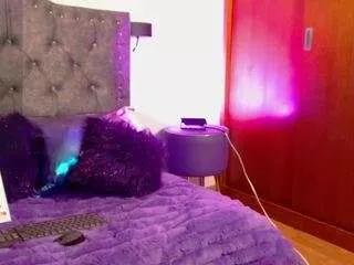 ashly-diaz from CamSoda is Freechat