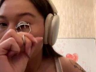aurorathomas from CamSoda is Freechat