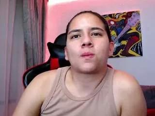 ava-phillips from CamSoda