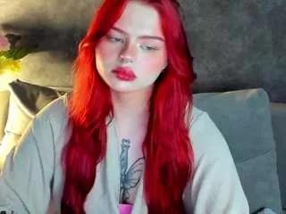 Discover our girls online shows and discover the company of countless livestreamers, with stunning shapes, sex toys and more.