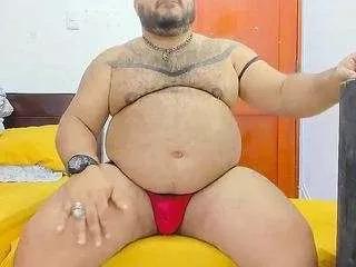 bearshairybigfetish from CamSoda is Freechat