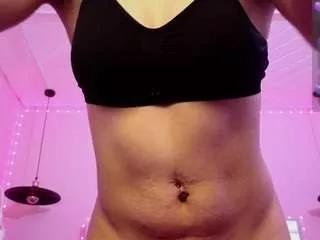 bella-thix from CamSoda