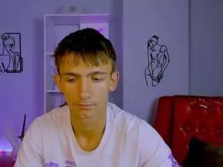 Photos of ben-biin from CamSoda is Freechat