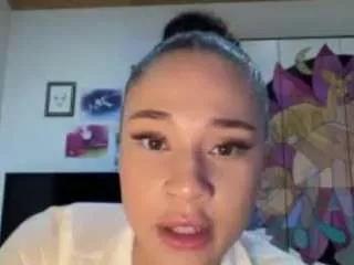 Photos of bimbobambi8 from CamSoda is Freechat