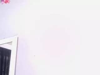 Photos of black-rosse1 from CamSoda is Freechat