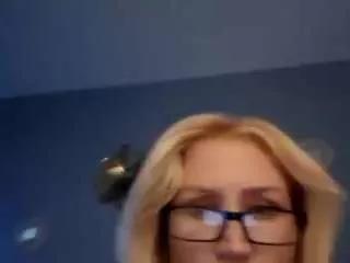 blondeblonde1269 from CamSoda is Freechat