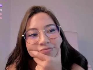 bubble-gum from CamSoda