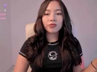 bubble-gum from CamSoda