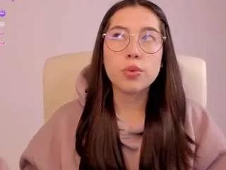 bubble-gum from CamSoda
