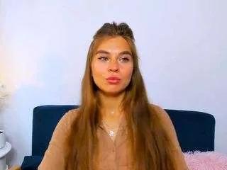 camilaflowers from CamSoda is Freechat