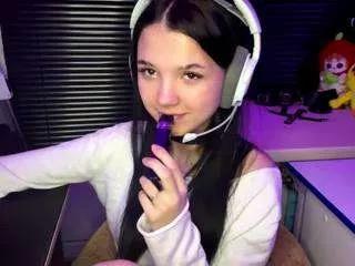 Camillemoreau webcams show profile image 