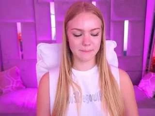 celestenoirr from CamSoda