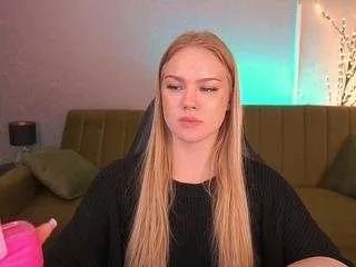 celestenoirr from CamSoda