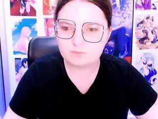 cherry-hugs from CamSoda is Freechat