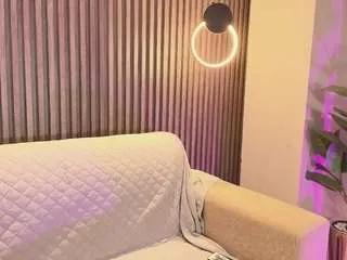 chloe-madisonn from CamSoda is Freechat