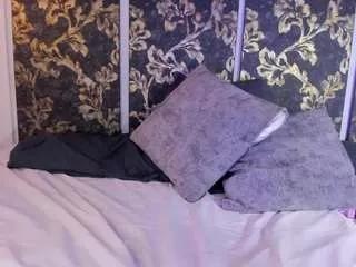 chloeshade from CamSoda is Freechat