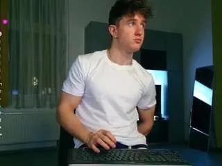 christianlevinee from CamSoda is Freechat