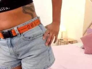 cloemorwen from CamSoda is Freechat