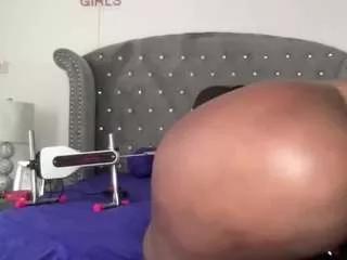 coco-dethick from CamSoda