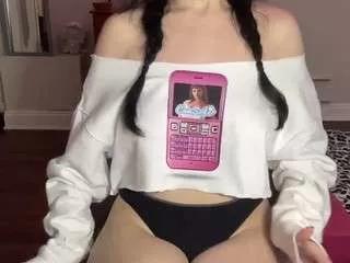 Photos of daisy2004 from CamSoda is Freechat