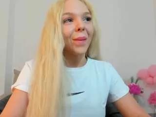 daisyabby on CamSoda