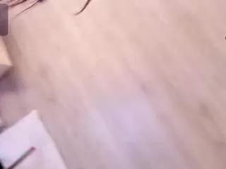 dakotagloss from CamSoda is Freechat
