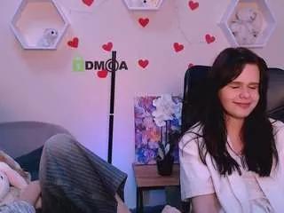 dina-sparks from CamSoda is Freechat
