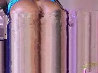 diosaxsexyy from CamSoda is Freechat