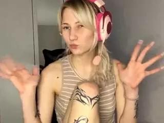 dorettabelding from CamSoda is Freechat