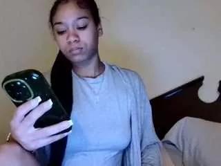 Photos of drokkk from CamSoda is Freechat