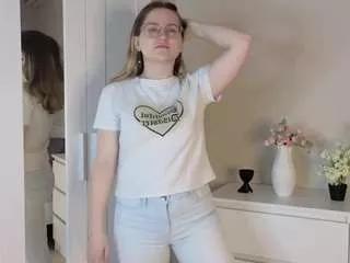 Photos of eastergravley from CamSoda is Freechat