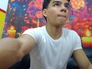 eddiebakers from CamSoda