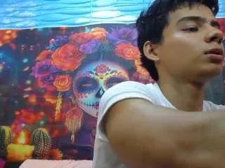 eddiebakers from CamSoda