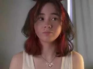eleneeves from CamSoda is Freechat