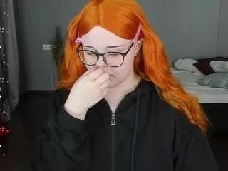 elielee from CamSoda