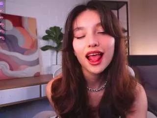 ellettebody from CamSoda