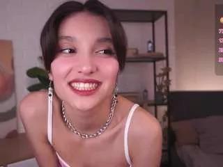 ellettebody from CamSoda is Freechat