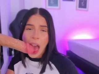 Emelie-89 webcams show profile image 