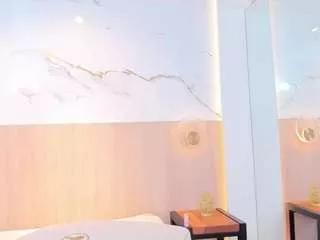 emily-browne from CamSoda is Freechat