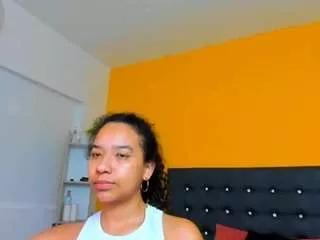 emily-roberthss from CamSoda is Freechat