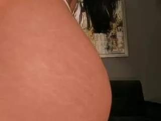 emilyjohnsonx1 from CamSoda is Freechat