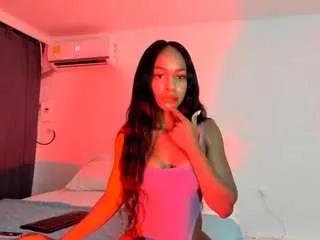 emma-foxx1 from CamSoda is Freechat