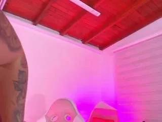 emma-ma from CamSoda is Freechat