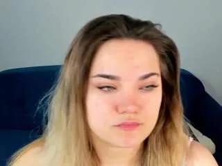 emma-reeed from CamSoda
